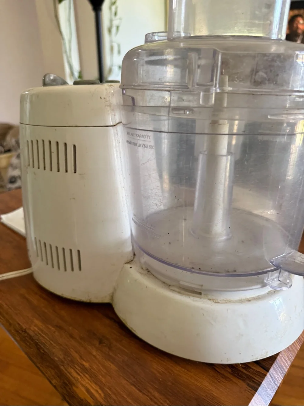 White Food Processor GE 4 speed